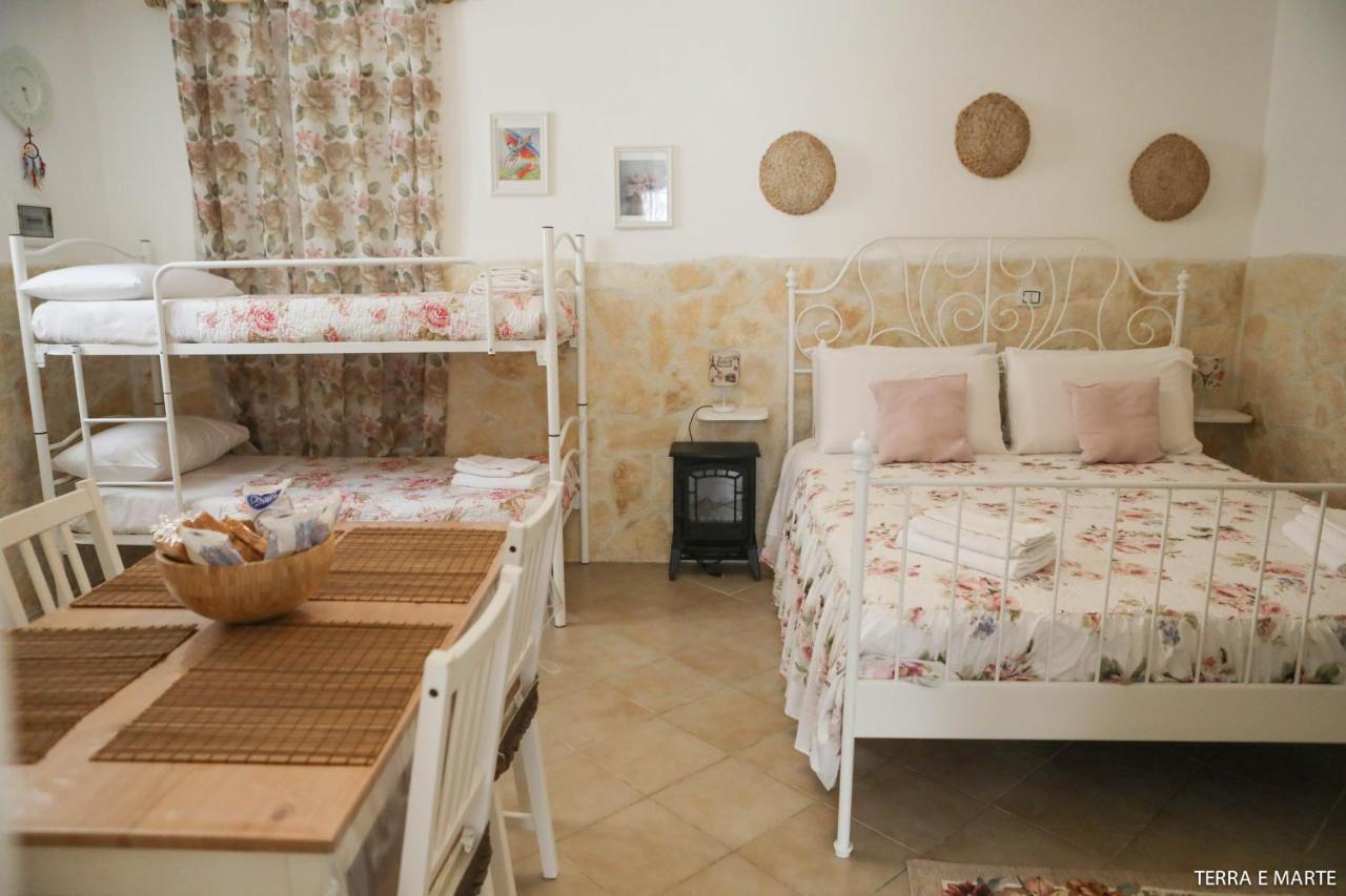 Alla Corte Degli Alberolungo Μπάρι Εξωτερικό φωτογραφία